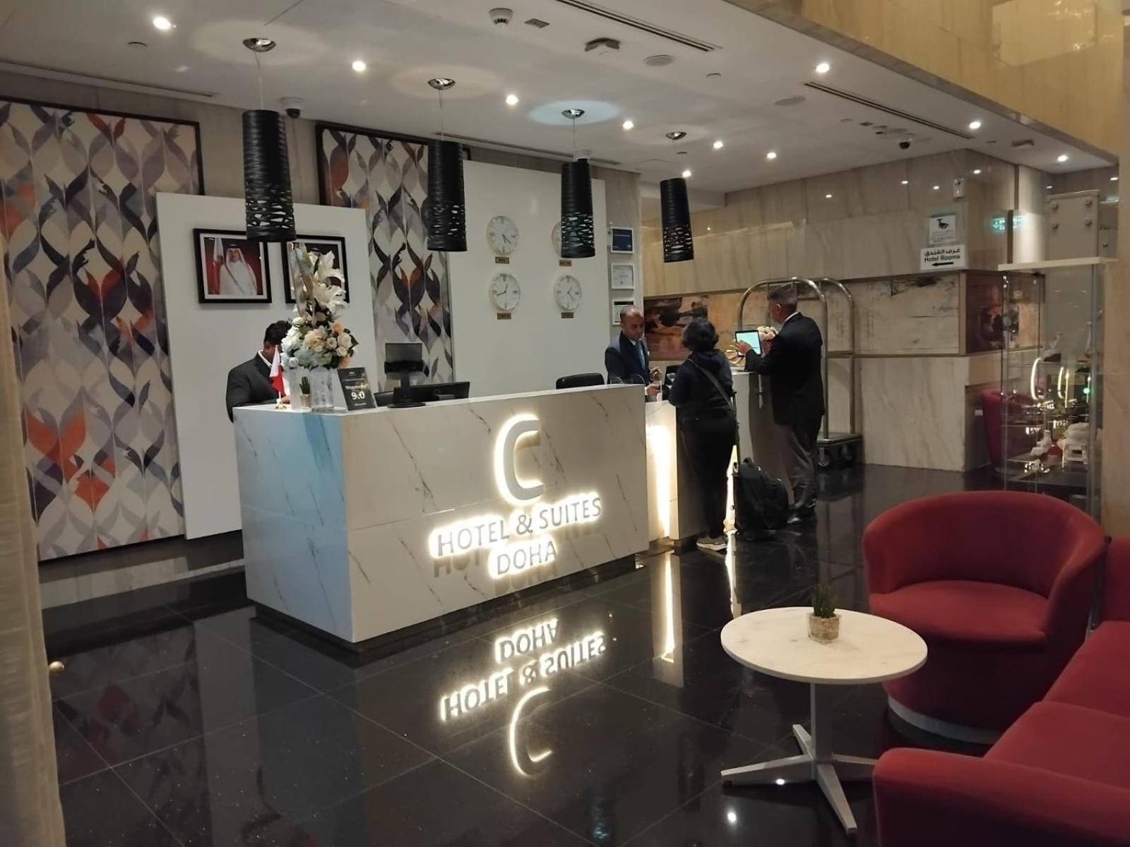 C - Hotel And Suites Doha Eksteriør billede
